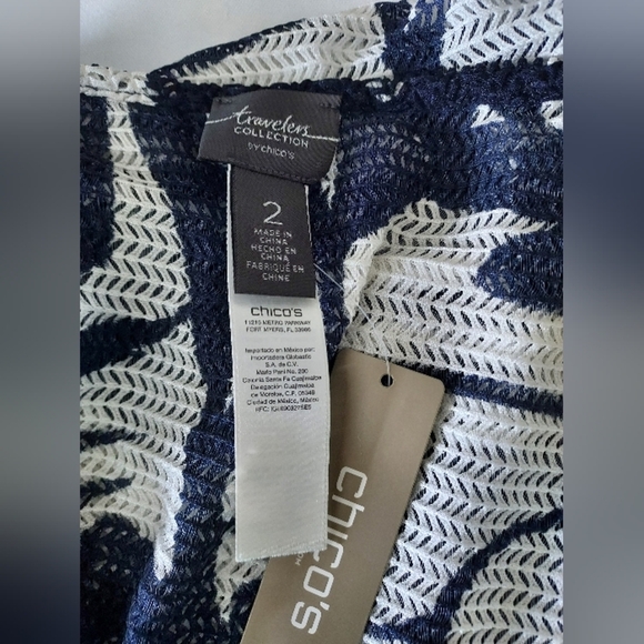 CHICO'S Travelers NWT  Slinky Stretch Mesh Top Size 2 US SM. Navy/wht 3/4 sleeve - Picture 7 of 11